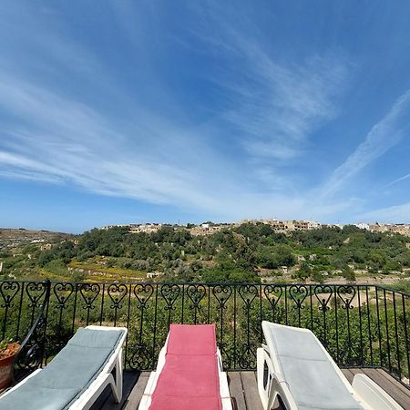 Bed and Breakfast Sunny Gozo Getaway Pool & Easy Check-In Ghajn il-Kbira  Екстер'єр фото
